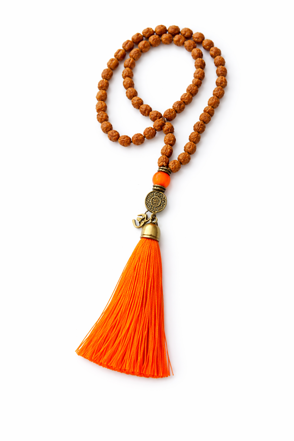 Mala de Rudraksha con Borla Turquesa – Calma y Protección